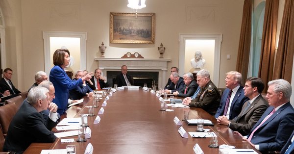 Nancy Pelosi confronts Trump in contentious 2019 Cabinet meeting